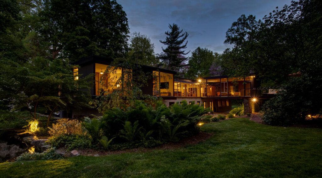 Exterior-night-main Pandion Development Management, Fleer Residence